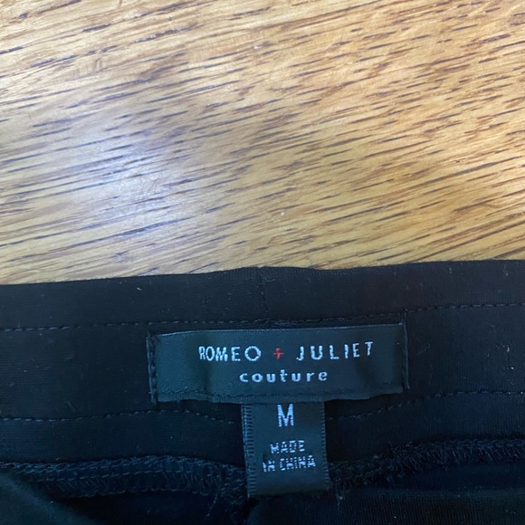 Romeo + Juliet leggings/skinny pant - Picture 2 of 4